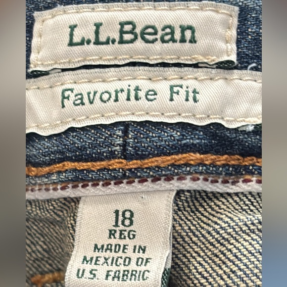 L.L. bean Women’s Favorite Fit Mid Rise Jeans - Picture 3 of 4